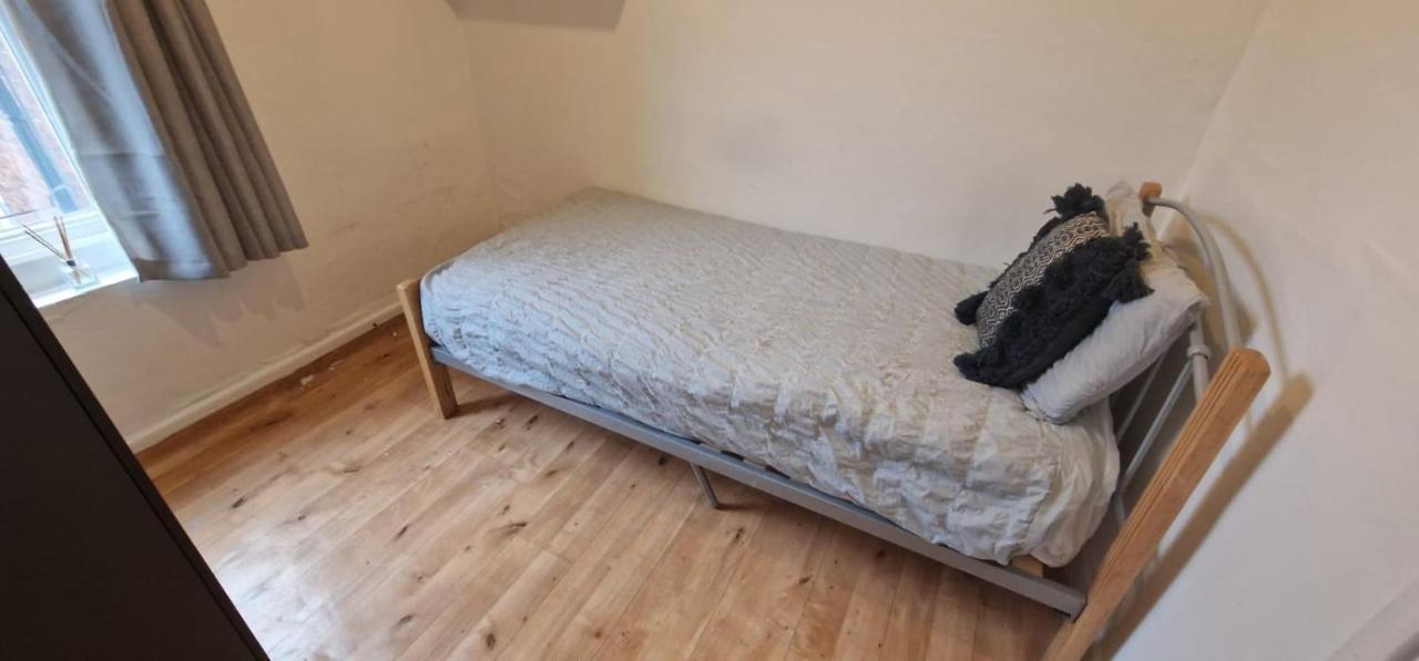 Mcf Short Stay Accommodation - Handsworth 伯明翰 外观 照片